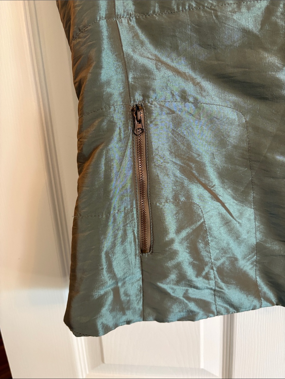 SPANNER Shiny Sage Green Iridescent Studded Detail Zip-Front Vest 🌟2/$30🌟 - Picture 4 of 11